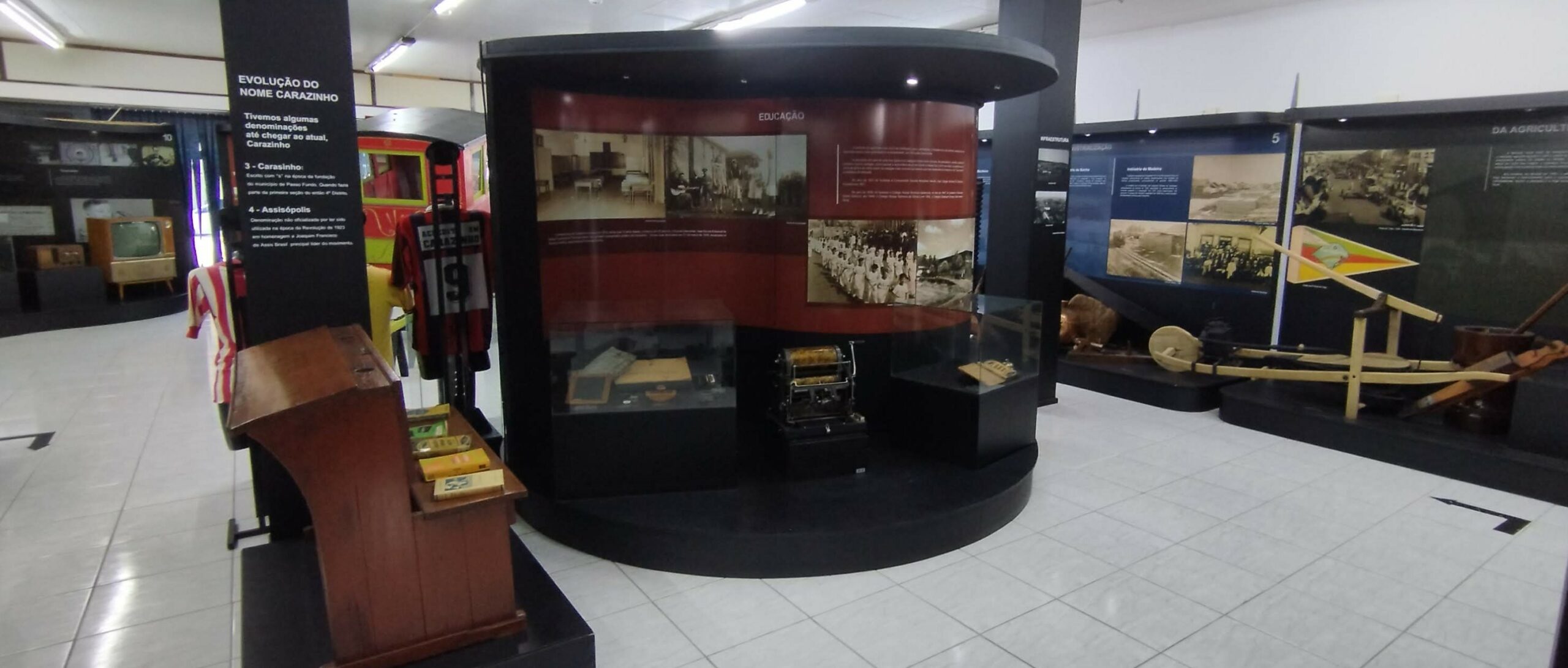 Acervos daColeção de história e Cultura do Museu Olívio Otto de Carazinho/RS, Brasil.