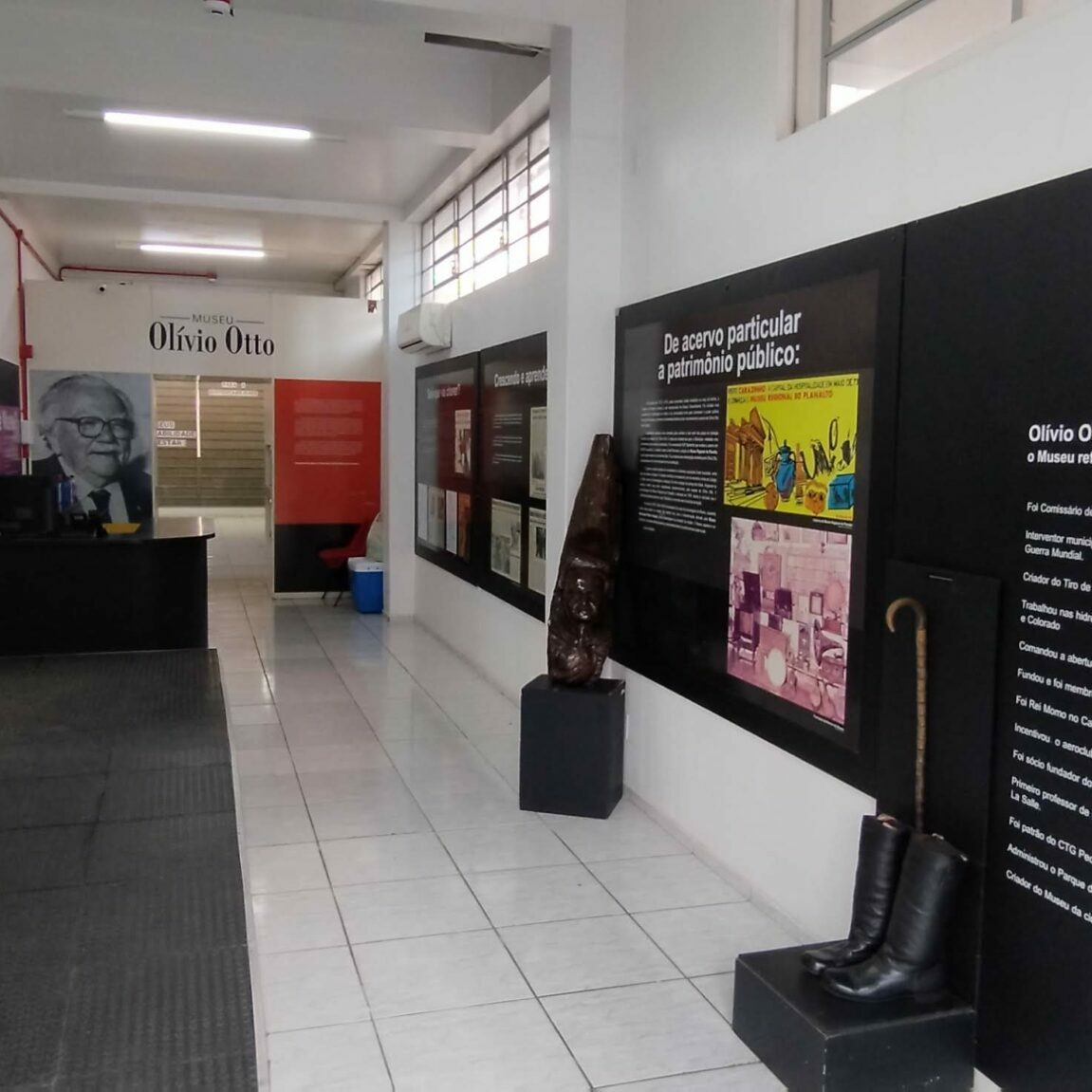 Exposição de longa duração deominada "Museu Olívio Otto: Um museu em movimento", exposta no Museu Olívio Otto de Carazinho/RS, Brasil.